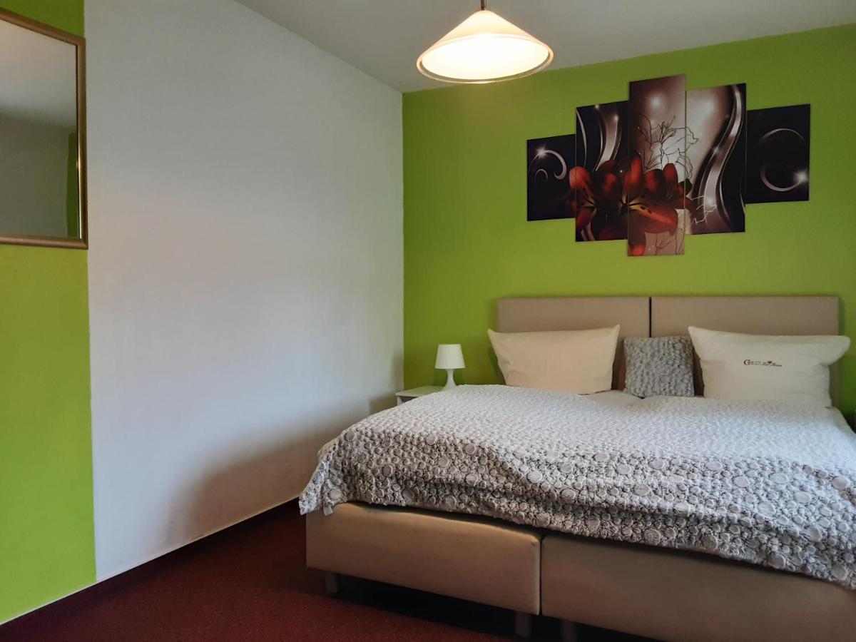 Hotel Gasthof Zur Krone Oberzent Екстериор снимка