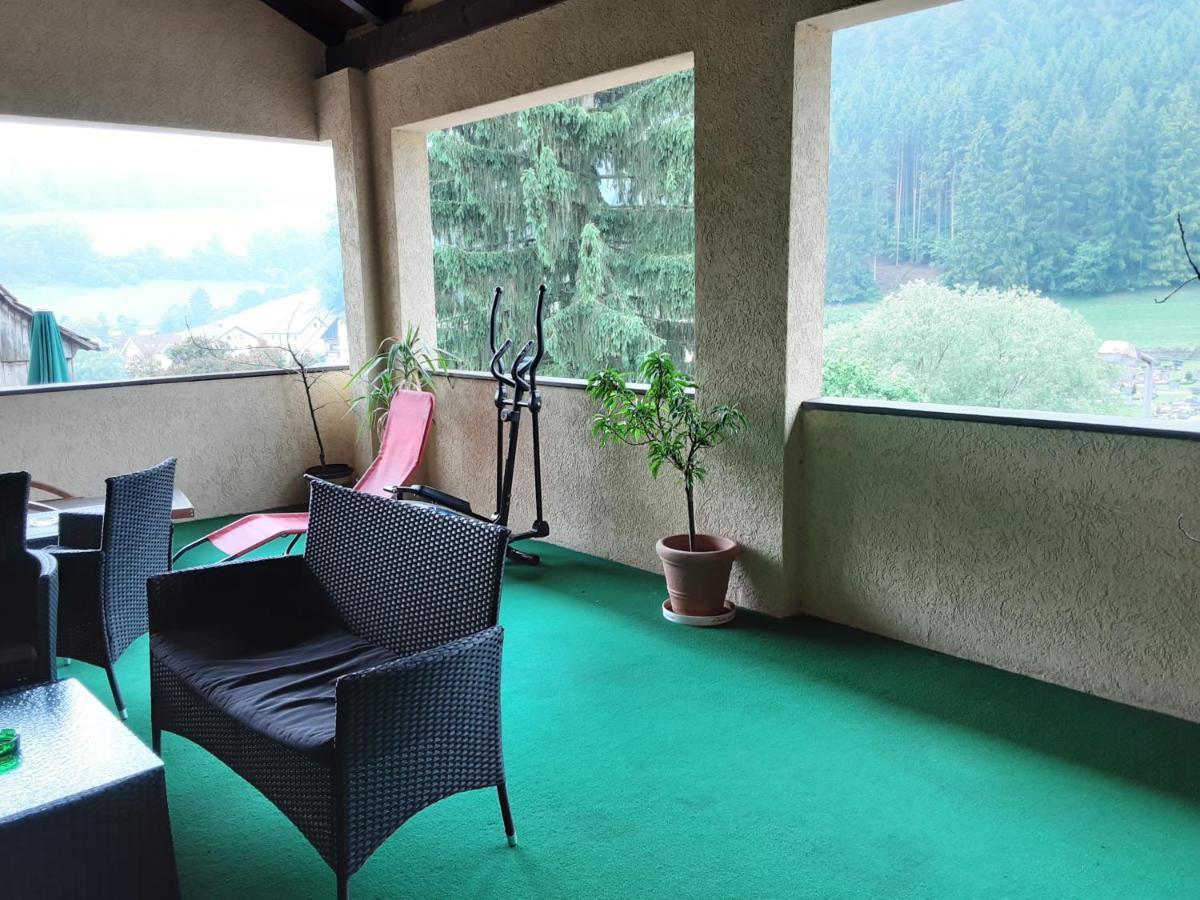Hotel Gasthof Zur Krone Oberzent Екстериор снимка