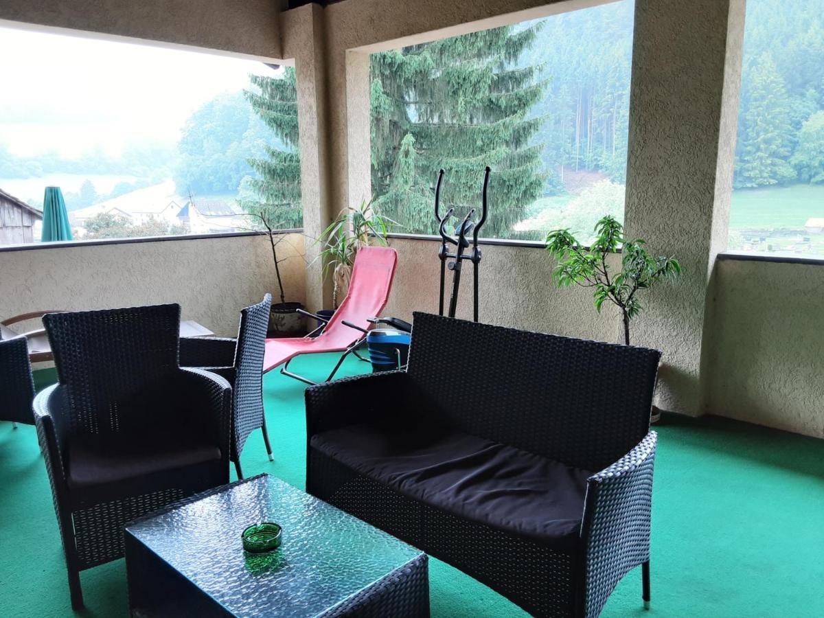 Hotel Gasthof Zur Krone Oberzent Екстериор снимка